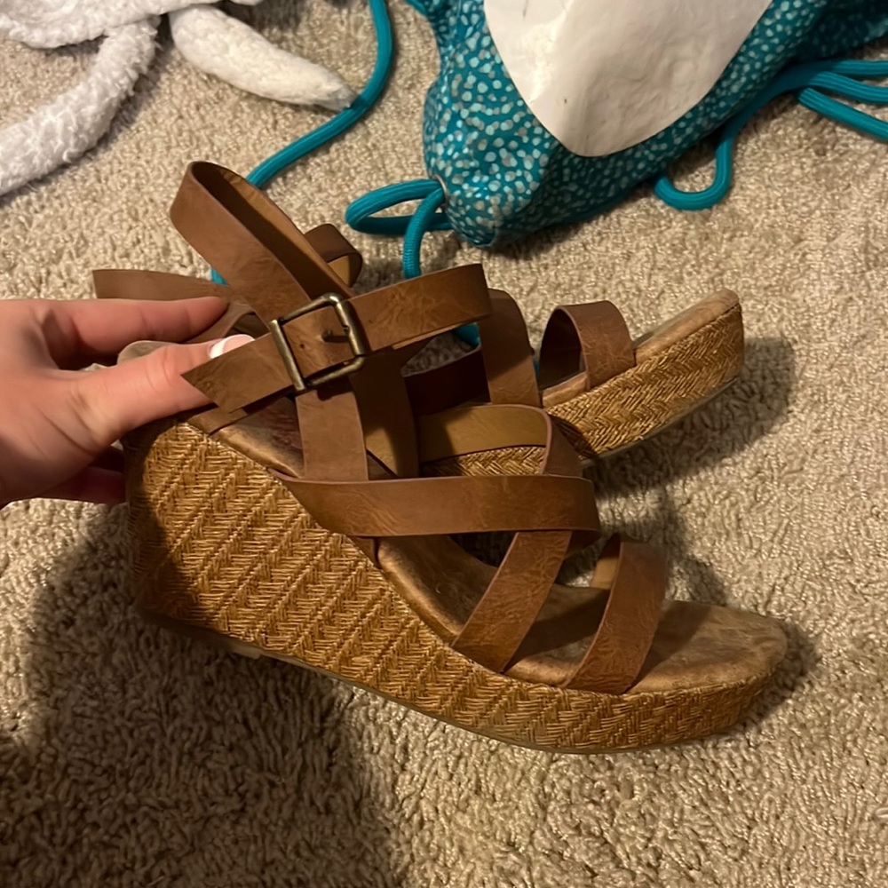 Wedge heels!